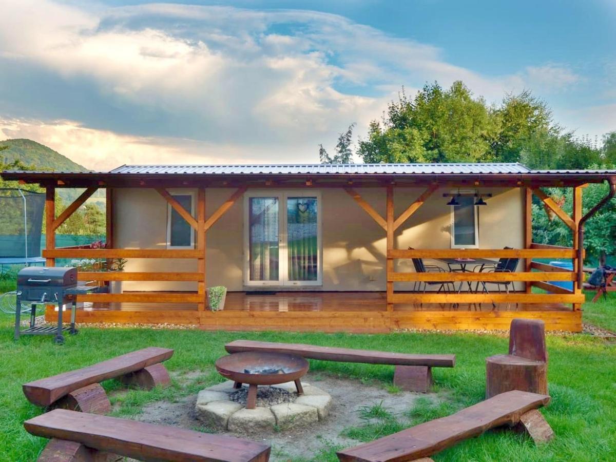 Laurahaus Villa Дечин Екстериор снимка